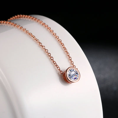 Small Round Pendant Necklace