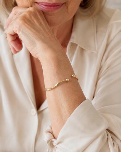 Twisted Minimalist Bracelet