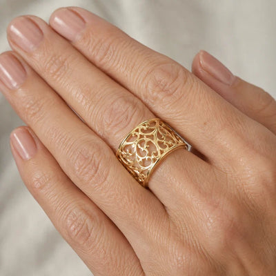 Vintage Hollow Flower Ring
