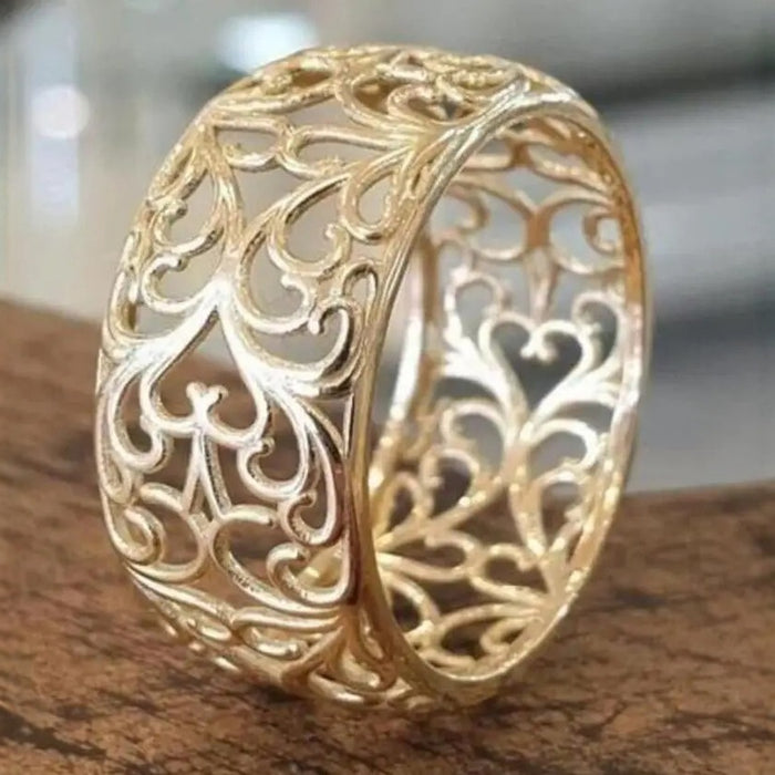 Vintage Hollow Flower Ring
