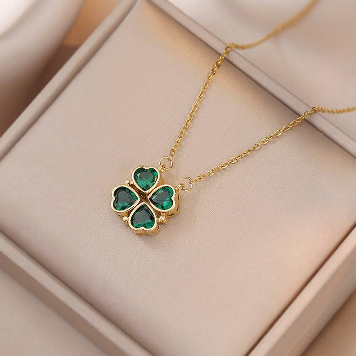 Vintage Clover Pendant Necklace