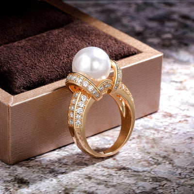 Zircon Pearl Ring