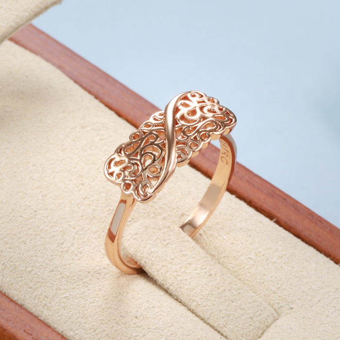 Gold Filigree Zircon Ring