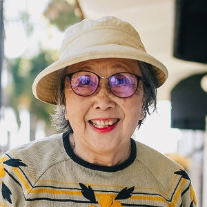 
Evelyn B.