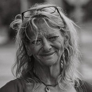 
Annette C.
