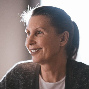 
Faye B.